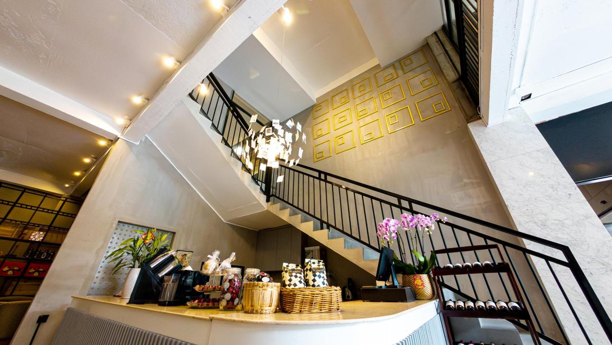 Maxx Phnom Penh Downtown By H World Hotel Exterior foto